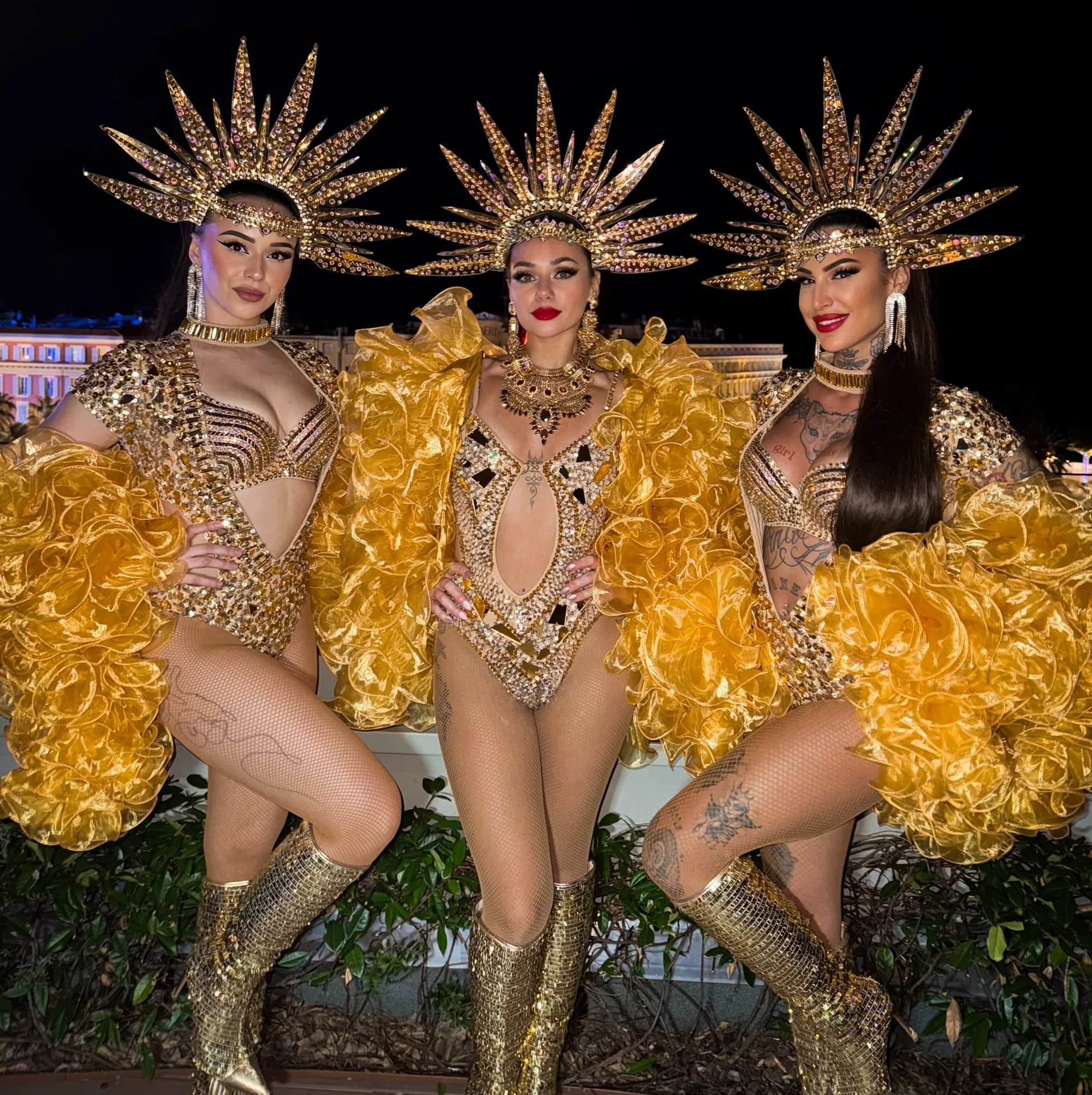 danseuses qui anime un dinner spectacle à geneve 
